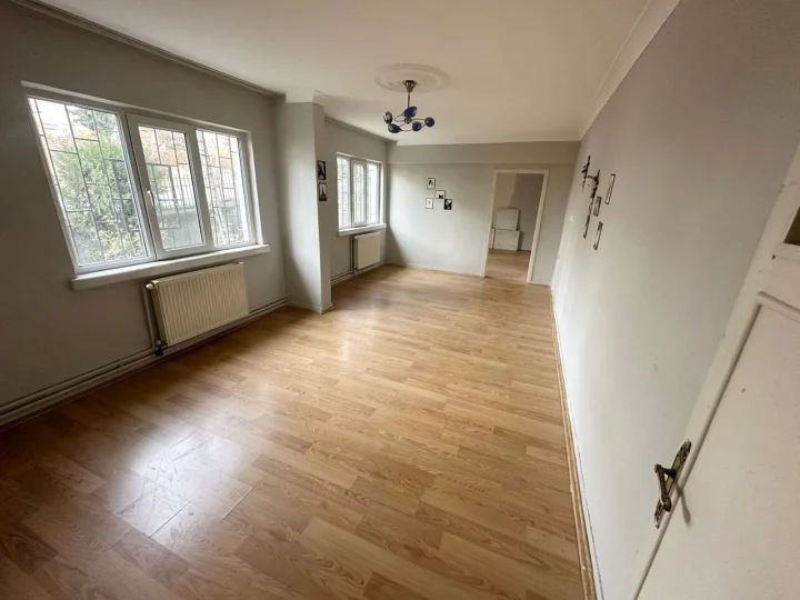   İNCİRLİ'DE MASRAFSIZ CEPHELERİ AÇIK 2+1 FIRSAT DAİRESİ