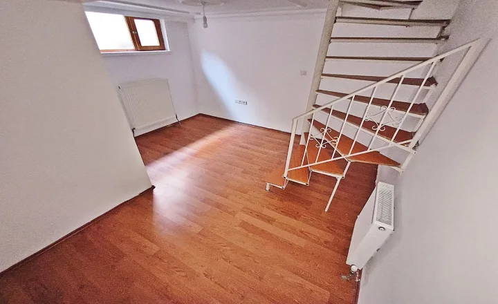 Kuşcağız'da Satılık 3+1 120 m² Daire | Cadde Üzeri, Yatırıma Uygun Fırsat