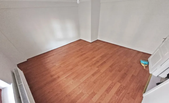 Kuşcağız'da Satılık 3+1 120 m² Daire | Cadde Üzeri, Yatırıma Uygun Fırsat