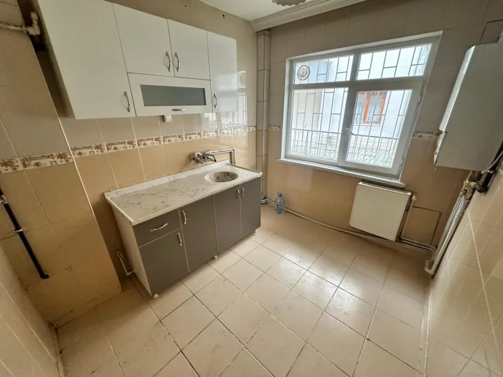 Keçiören Pınarbaşı Mahallesi’nde Satılık 2+1 Yüksek Giriş Daire | Geniş Kullanımlı Fırsat