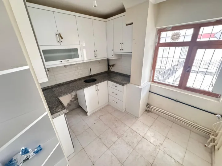 Keçiören Ufuktepe Mahallesi Satılık 2+1 Daire | Çift Balkonlu  Açık Cephe Fırsat