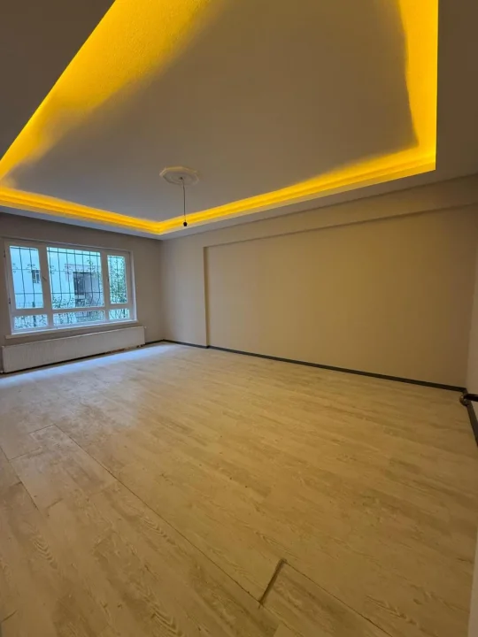 Keçiören Günsazak Caddesi Satılık 3+1 Giriş Kat Daire | Otoparklı Bahçeli Full Yapılı