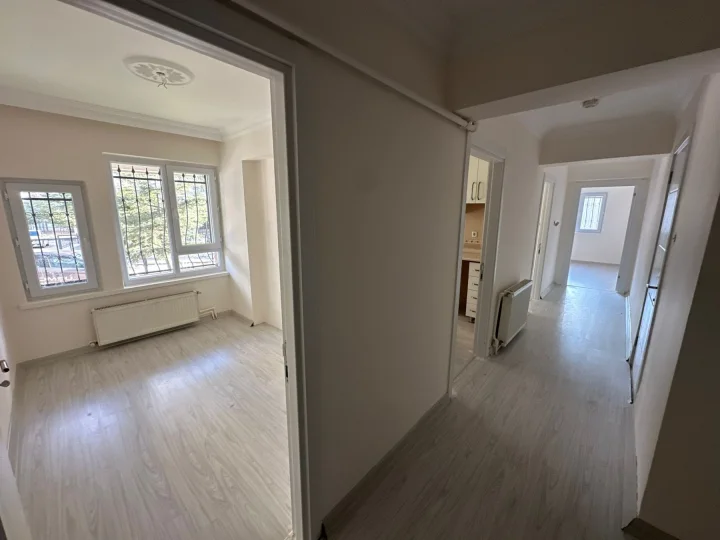 Keçiören Satılık 2+1 Yüksek Giriş Daire | 90 m² Net Kullanım Alanı Uygun Fiyat Fırsatı