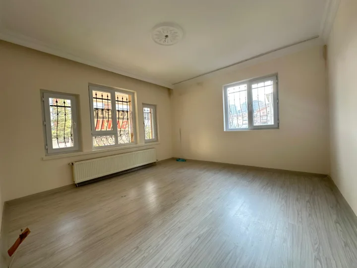 Keçiören Satılık 2+1 Yüksek Giriş Daire | 90 m² Net Kullanım Alanı Uygun Fiyat Fırsatı