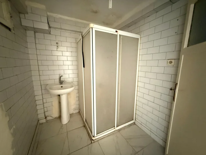 Keçiören Yunus Emre Caddesi Üzeri Satılık 3+1 Daire | Güneydoğu Cepheli Balkonlu