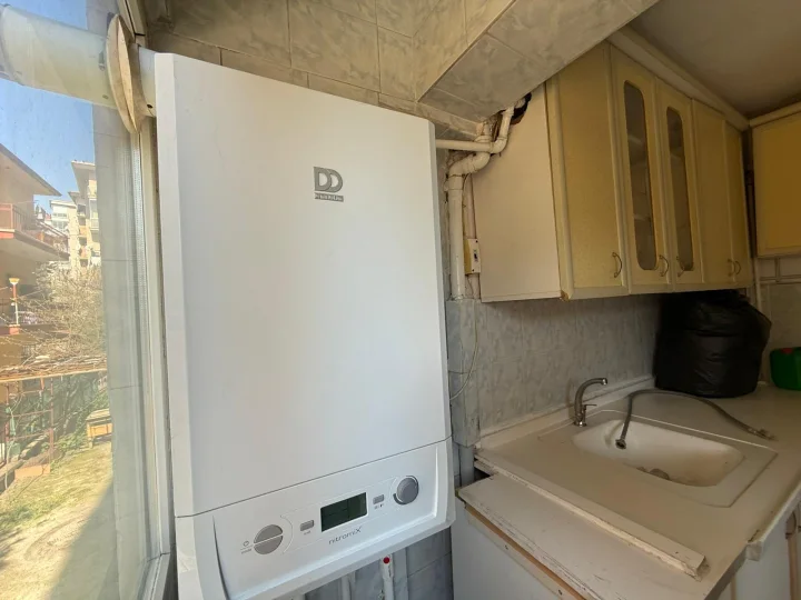 Keçiören Yunus Emre Caddesi Üzeri Satılık 3+1 Daire | Güneydoğu Cepheli Balkonlu