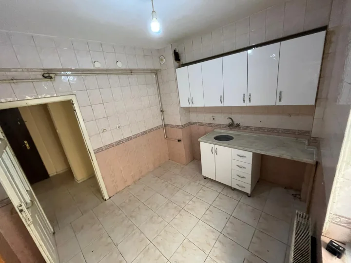 Keçiören Esertepe’de Cadde Üzeri Satılık 3+1 Daire | Cephe Açık Balkonlu Masrafsız