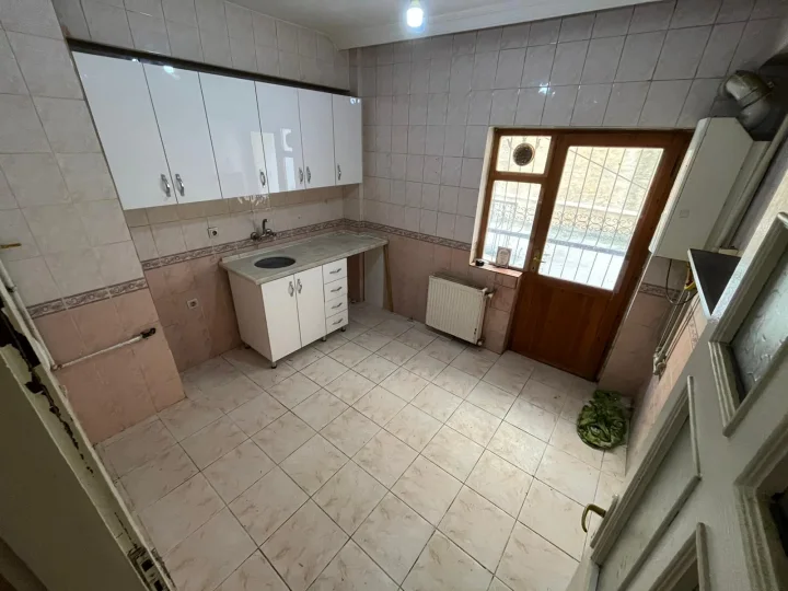 Keçiören Esertepe’de Cadde Üzeri Satılık 3+1 Daire | Cephe Açık Balkonlu Masrafsız