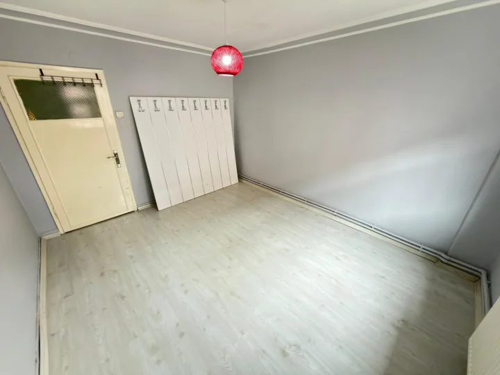 Keçiören Basın Caddesi Satılık 2+1 Giriş Kat Daire | Balkonlu Yapılı 