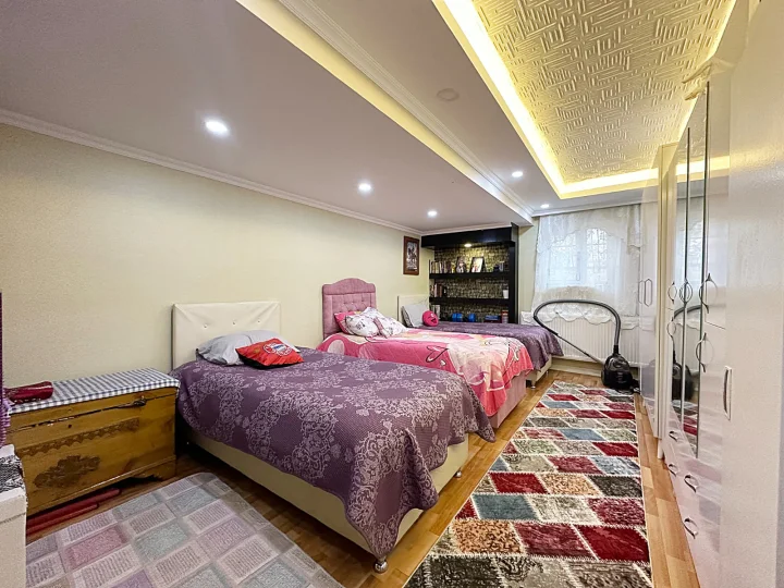 Keçiören Kuşcağız Mahallesi Satılık 2+1 Kot 1 Daire | Çift Balkonlu Geniş Yapılı Fırsat