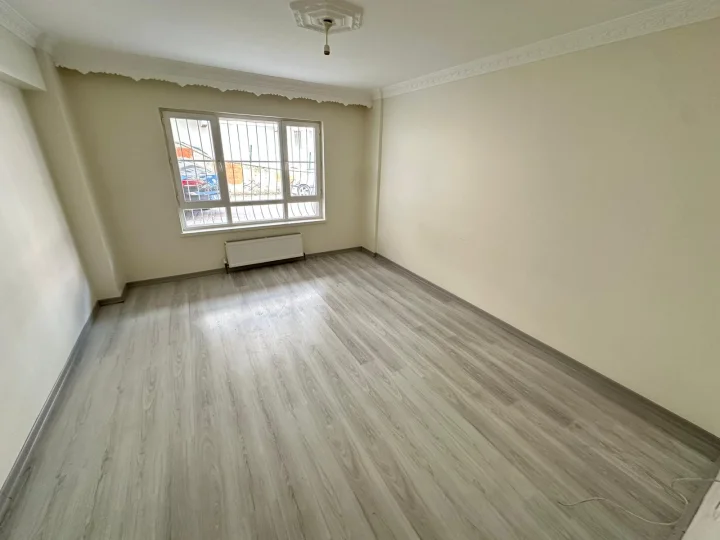 Keçiören Kanuni Mahallesi Satılık 3+1 Kot 2 Daire | 115 m² Asansörlü İskanlı