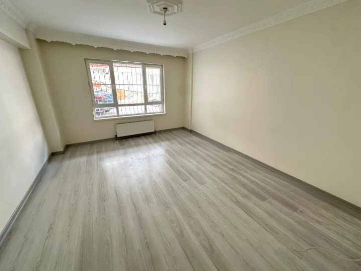 Keçiören Kanuni Mahallesi Satılık 3+1 Kot 2 Daire | 115 m² Asansörlü İskanlı