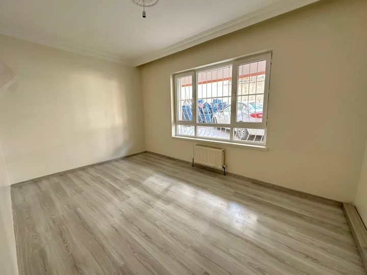 Keçiören Kanuni Mahallesi Satılık 3+1 Kot 2 Daire | 115 m² Asansörlü İskanlı