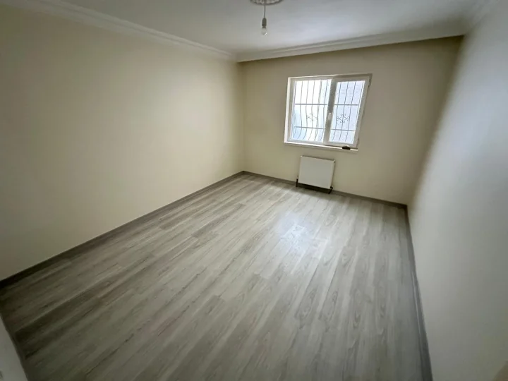 Keçiören Kanuni Mahallesi Satılık 3+1 Kot 2 Daire | 115 m² Asansörlü İskanlı