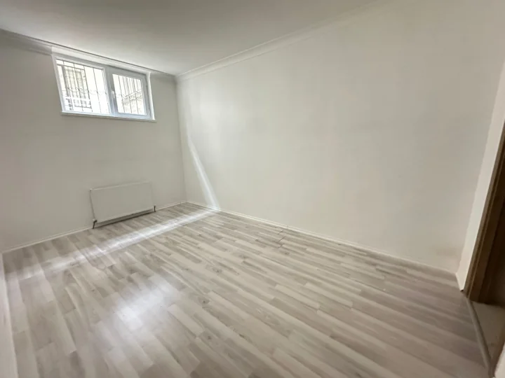 Keçiören Atapark Mahallesi Satılık 3+1 Giriş Kat Daire |  Balkonlu Asansörlü Ebeveyn Banyolu