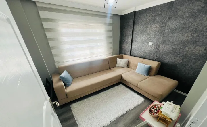 Keçiören Karakaya Mahallesi Satılık 3+1 1. Kat Daire | Lüks Yapılı Cam Balkonlu Fırsat