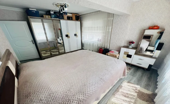 Keçiören Karakaya Mahallesi Satılık 3+1 1. Kat Daire | Lüks Yapılı Cam Balkonlu Fırsat