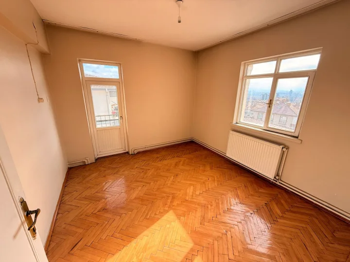 Keçiören 19 Mayıs Mahallesi Satılık 3+1 2. Kat Daire | Manzaralı Çift Balkonlu İskanlı