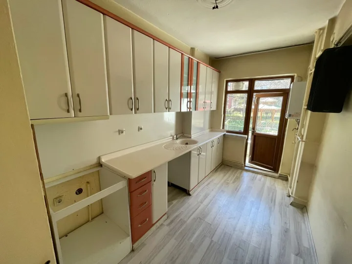 Keçiören Etlik Satılık Düz Giriş Daire | 1. Kat Konumunda Otoparklı Masrafsız Fırsat