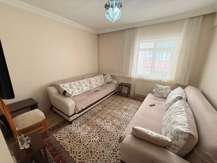 Keçiören İncirli Mahallesi Satılık 3+1 3. Kat Daire | 120 m² Balkonlu Kök Tapulu