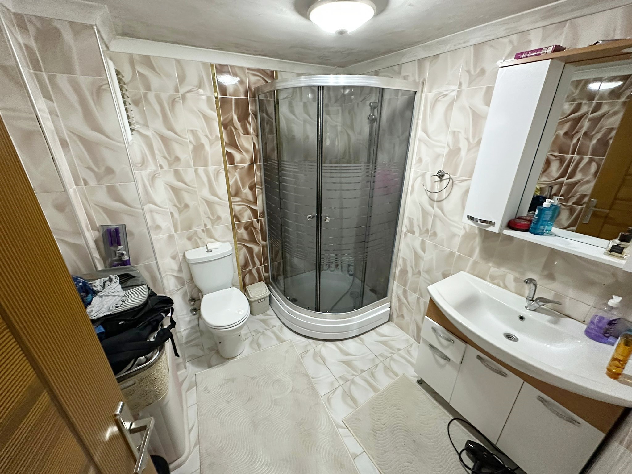 Keçiören Satılık 3+1 1. Kat Daire | 5-10 Yıllık İskanlı Geniş Fırsat