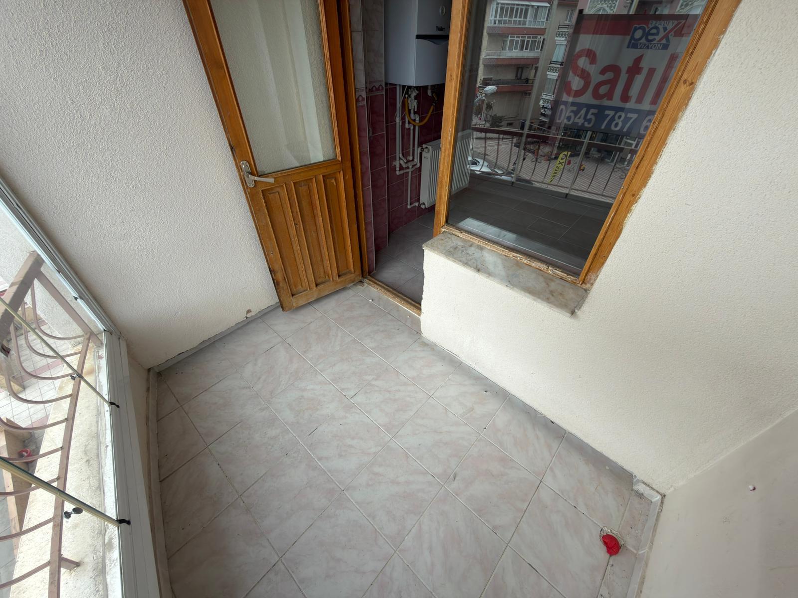 Keçiören Atapark Satılık 3+1 3. Kat Daire | 130 m² Güney Batı Cepheli Balkonlu