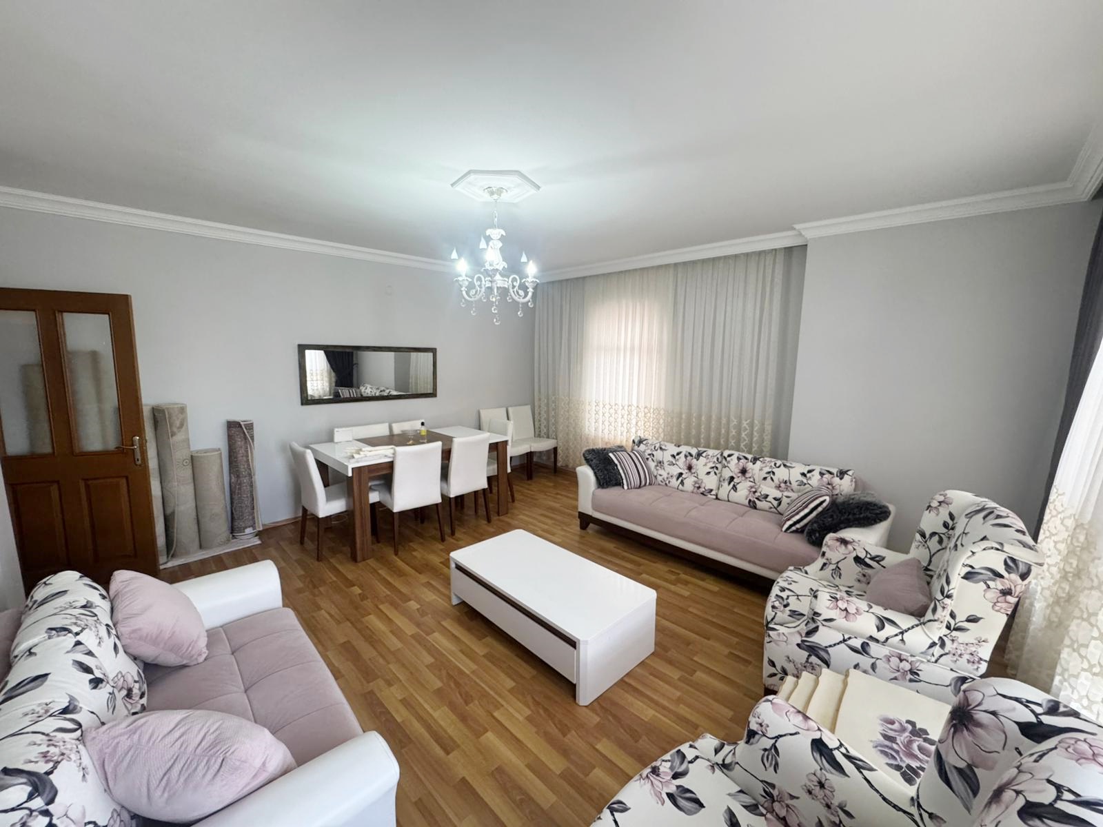 Keçiören Yayla Mahallesi Satılık 3+1 Orta Kat Daire | İskanlı  Geniş Fırsat