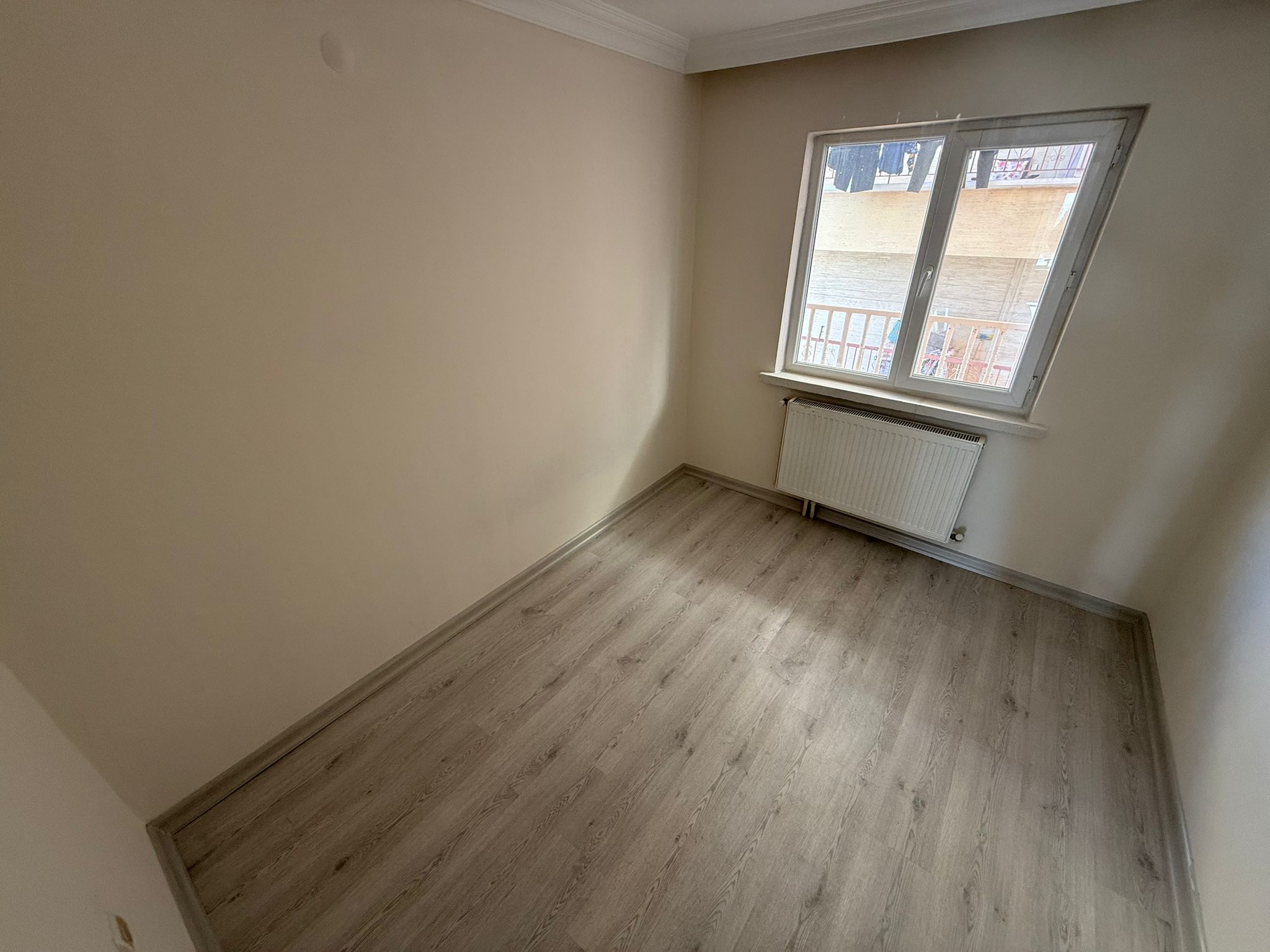 Keçiören Bademlik Yolu Caddesi Satılık 3+1 2. Kat Daire | Merkezi Konumda Geniş Fırsat