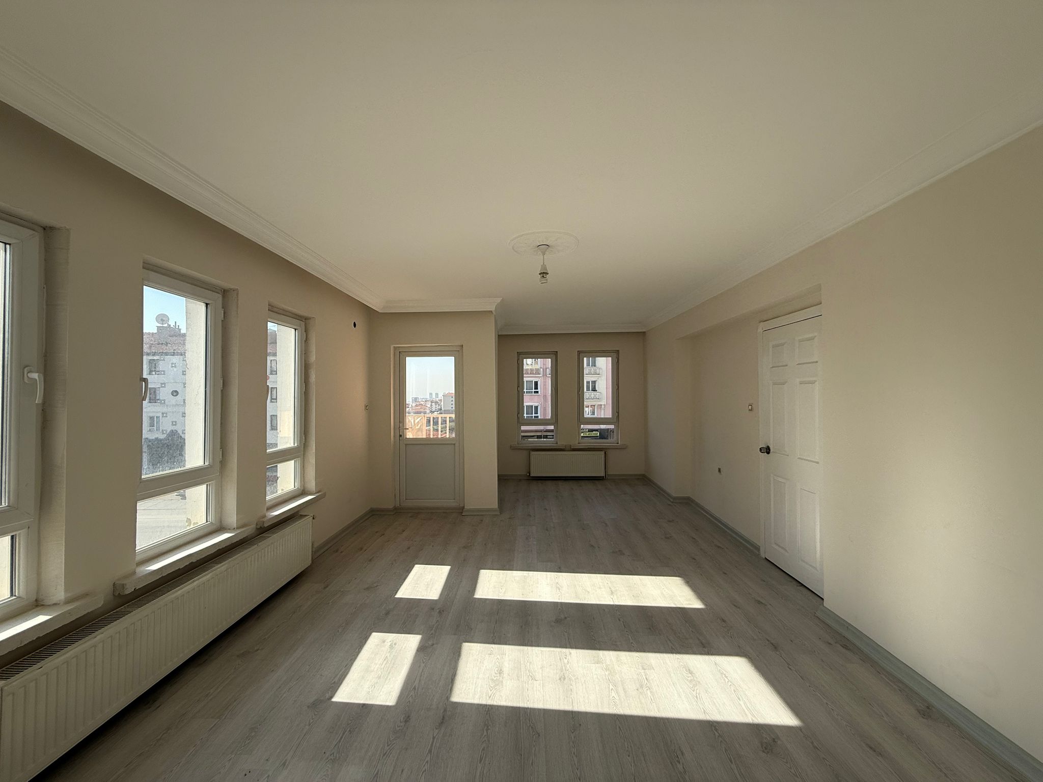 Keçiören Bademlik Yolu Caddesi Satılık 3+1 2. Kat Daire | Merkezi Konumda Geniş Fırsat