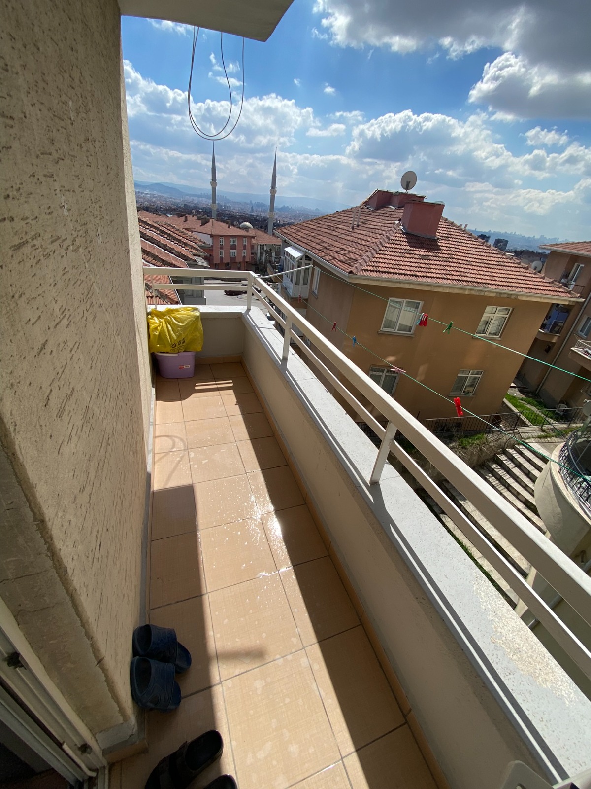 Keçiören 19 Mayıs Mahallesi Satılık 3+1 1. Kat Daire | Geniş Kullanımlı Merkezi Fırsat