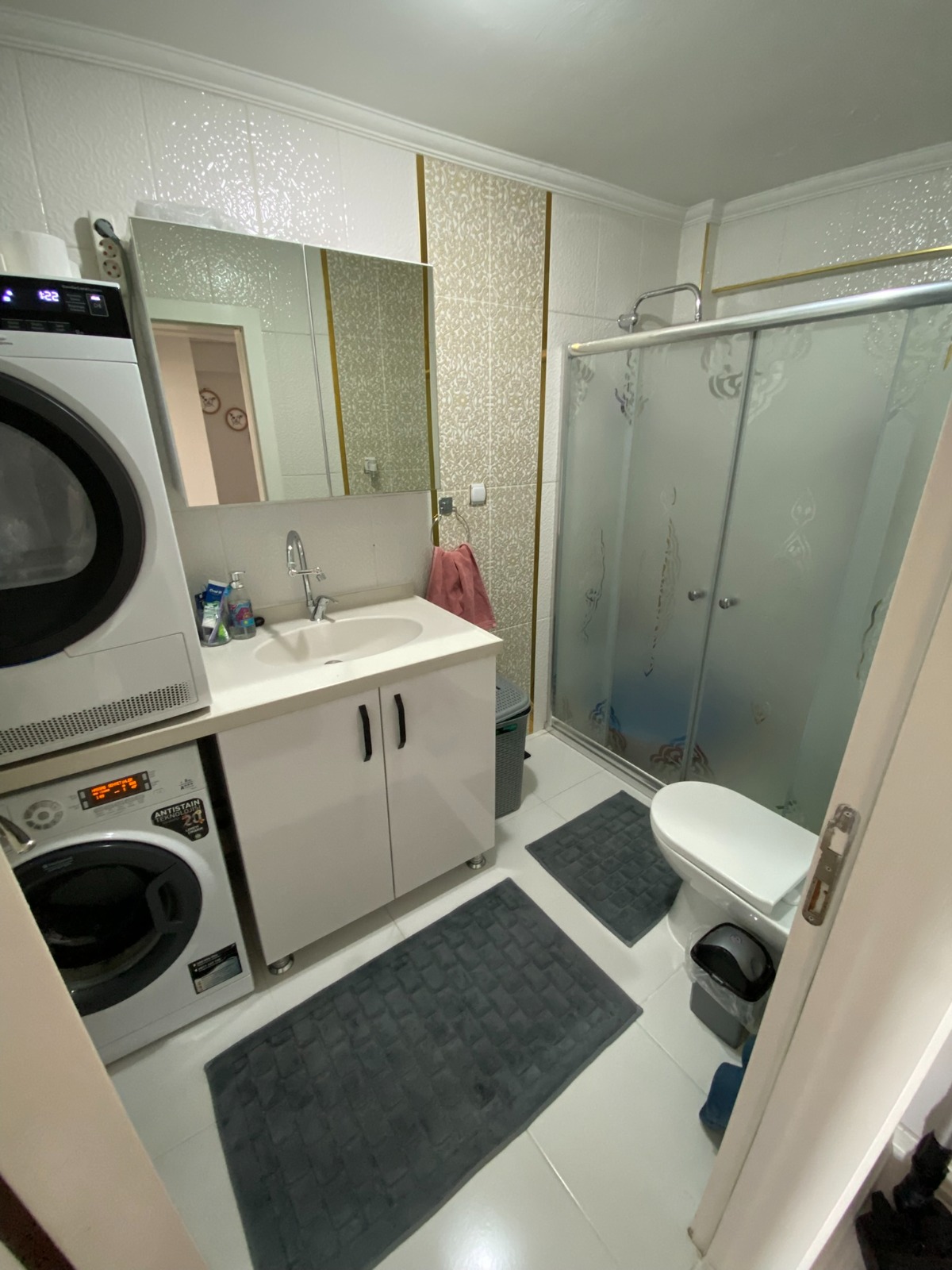 Keçiören 19 Mayıs Mahallesi Satılık 3+1 1. Kat Daire | Geniş Kullanımlı Merkezi Fırsat