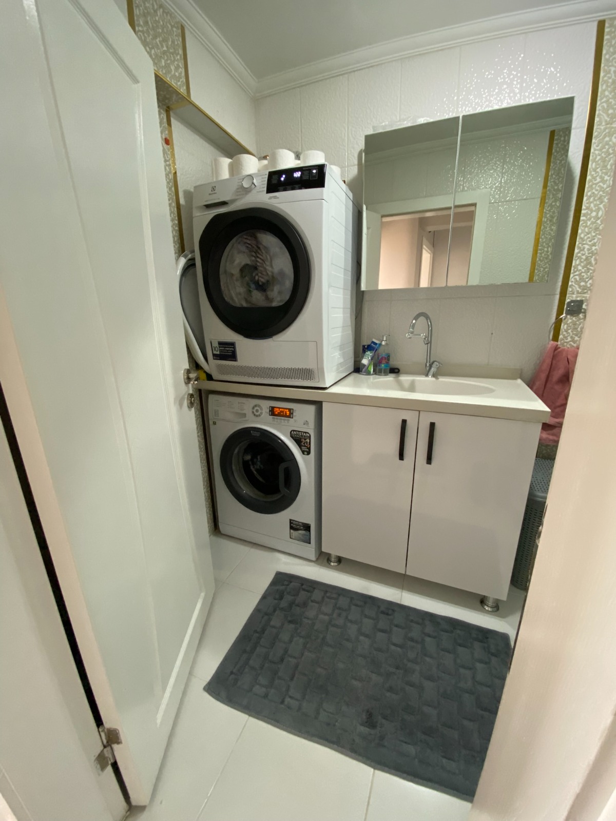 Keçiören 19 Mayıs Mahallesi Satılık 3+1 1. Kat Daire | Geniş Kullanımlı Merkezi Fırsat