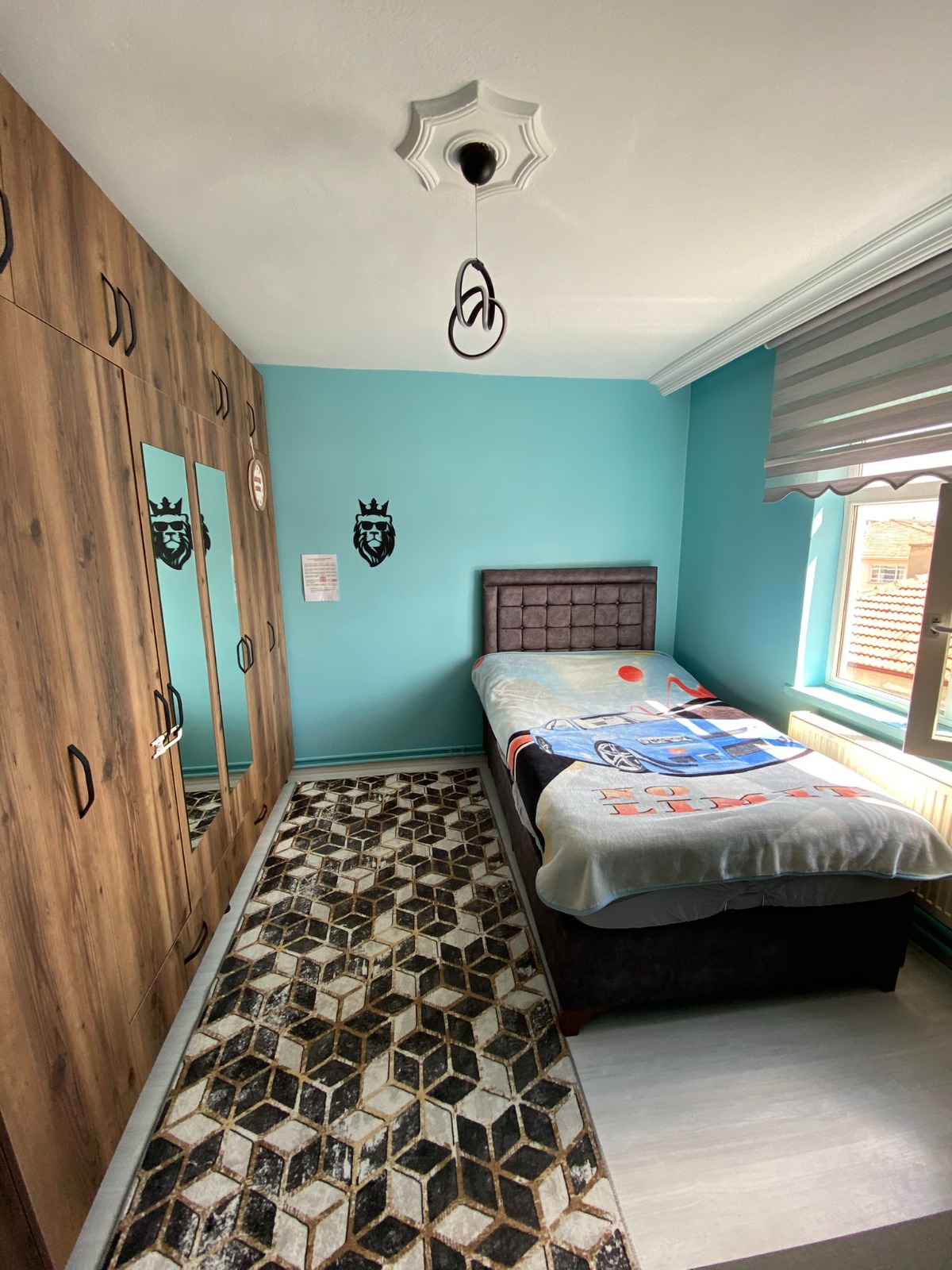 Keçiören 19 Mayıs Mahallesi Satılık 3+1 1. Kat Daire | Geniş Kullanımlı Merkezi Fırsat