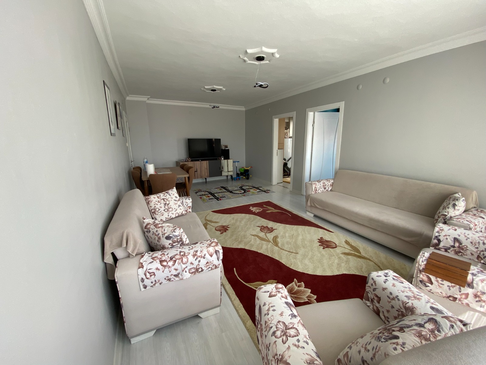 Keçiören 19 Mayıs Mahallesi Satılık 3+1 1. Kat Daire | Geniş Kullanımlı Merkezi Fırsat