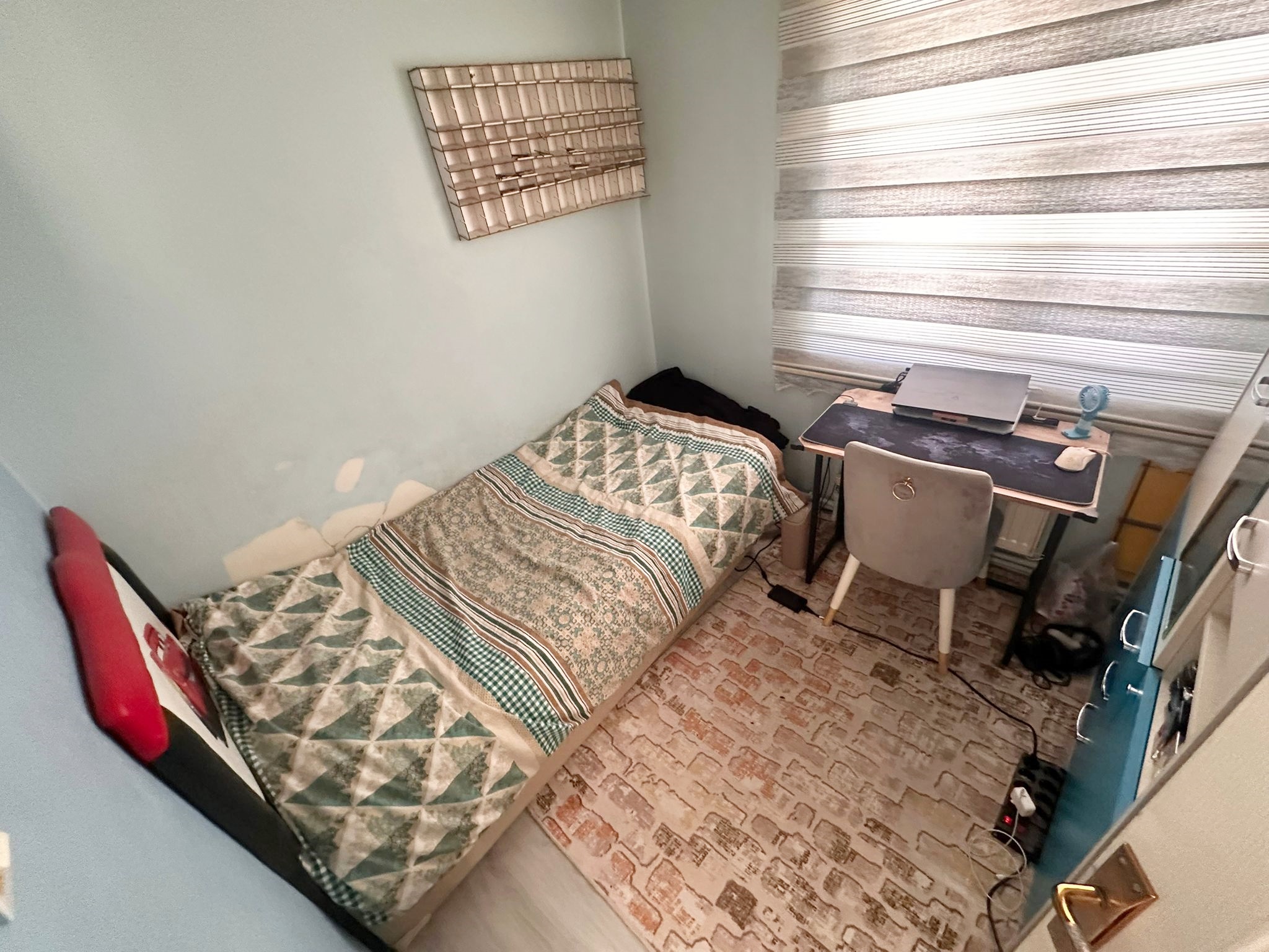 Keçiören Satılık 3+1 110 m² Daire | Cam Balkonlu Otoparklı Vestiyerli Krediye Uygun