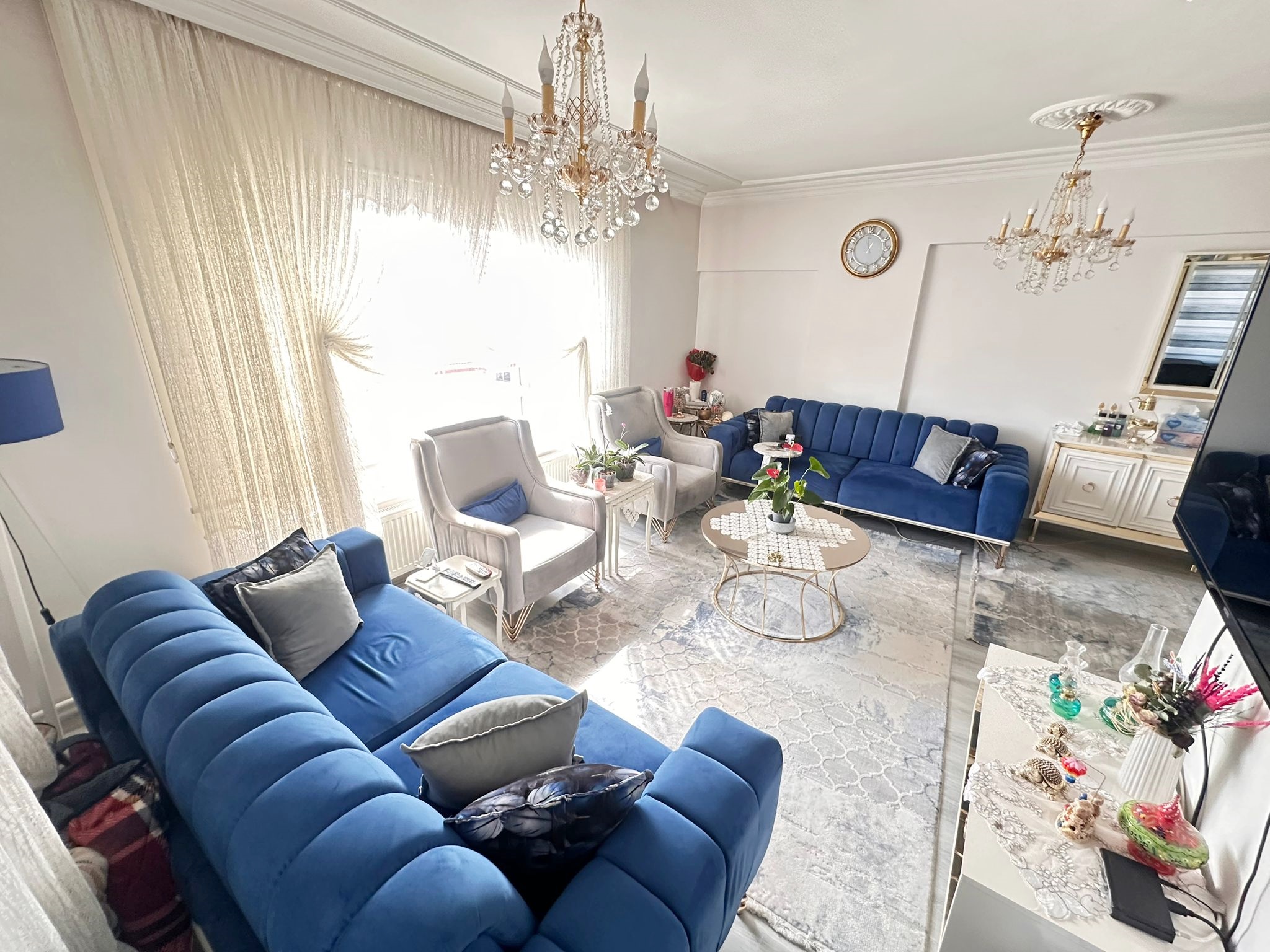 Keçiören Satılık 3+1 110 m² Daire | Cam Balkonlu Otoparklı Vestiyerli Krediye Uygun