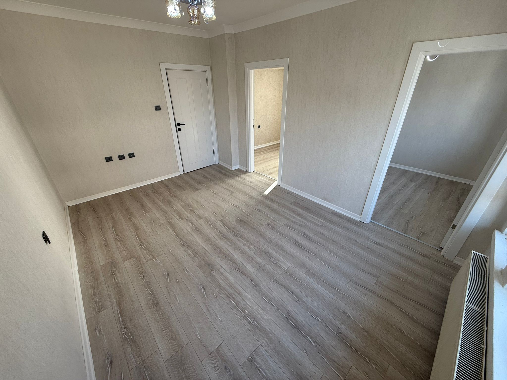 Keçiören Köşk Mahallesi Satılık 3+1 Ara Kat Daire | Merkezi Konumda Geniş Fırsat