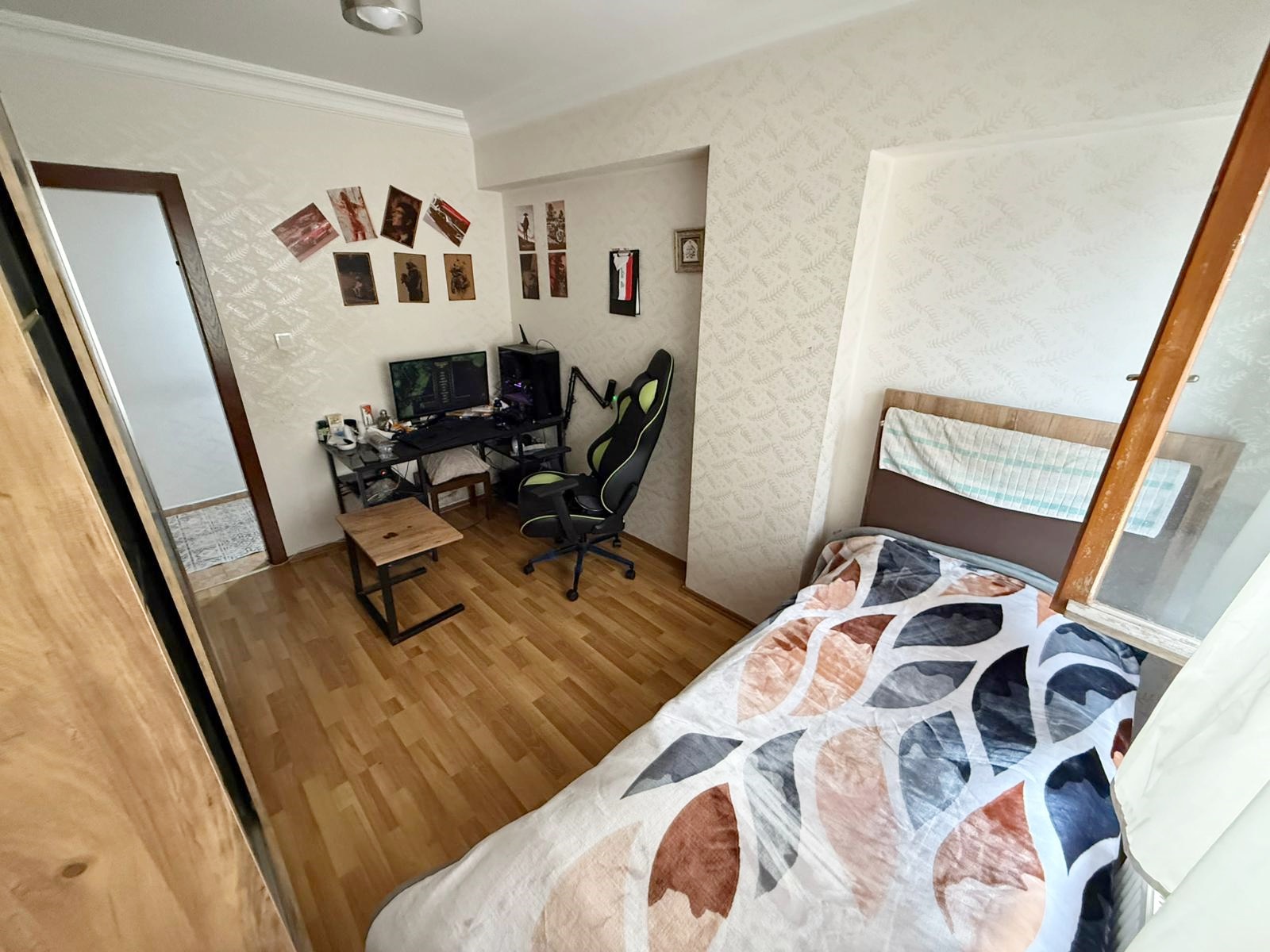 Keçiören Satılık 3+1 130 m² Daire | Çift Cam Balkonlu Geniş Kullanımlı Krediye Uygun