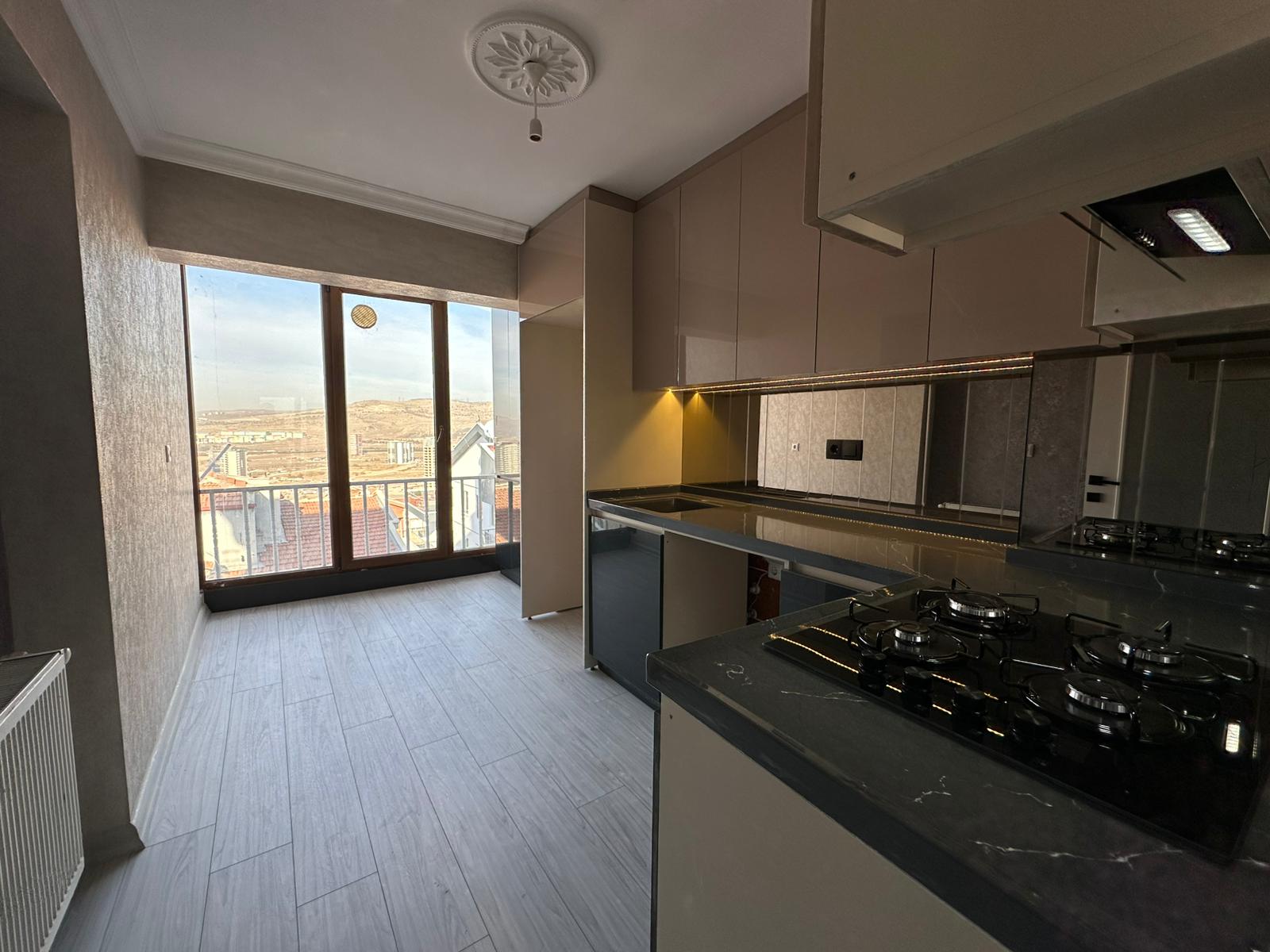 Keçiören Atapark Mahallesi Satılık 3+1 | Asansörlü Manzaralı Masrafsız