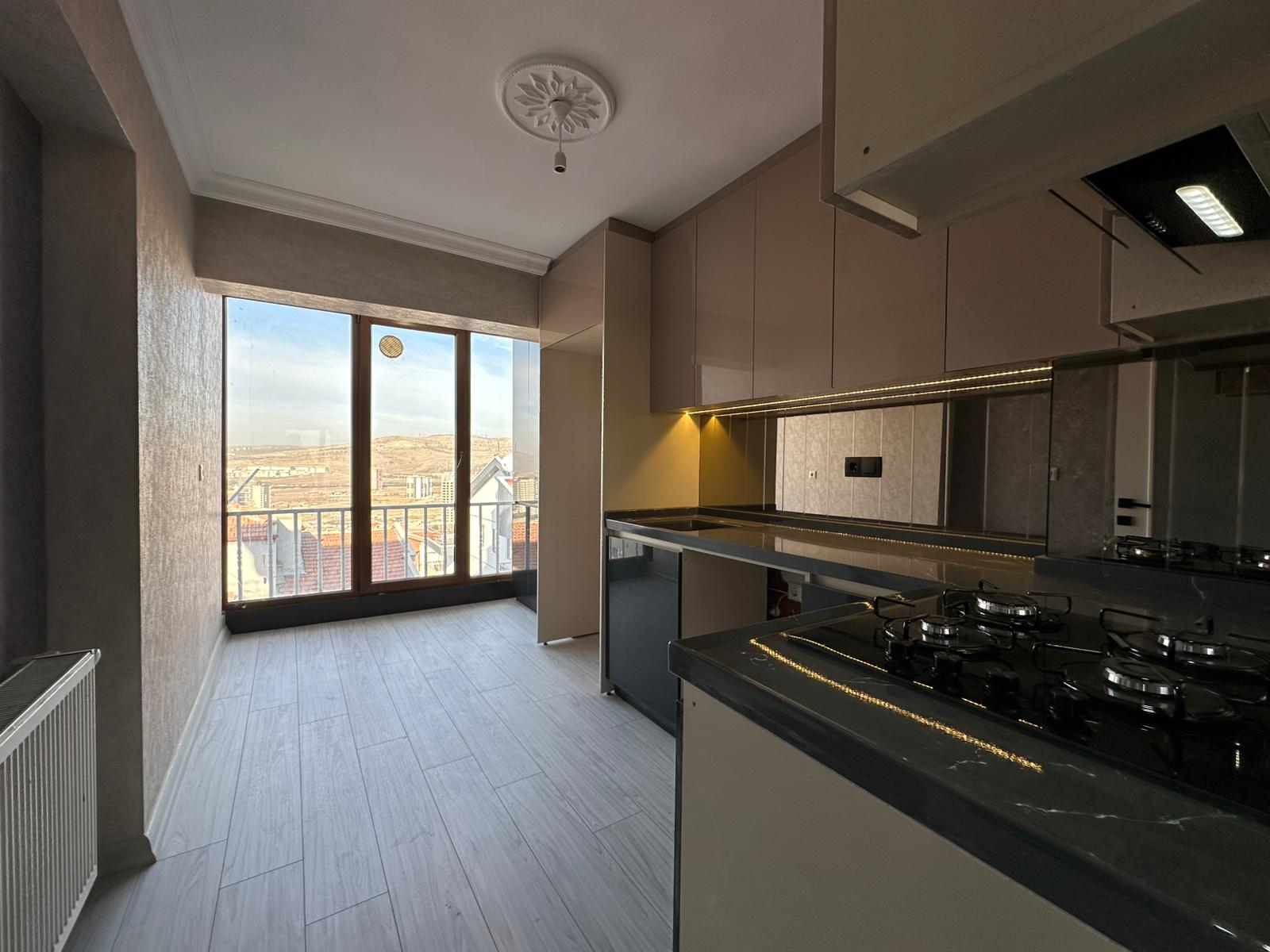 Keçiören Atapark Mahallesi Satılık 3+1 | Asansörlü Manzaralı Masrafsız