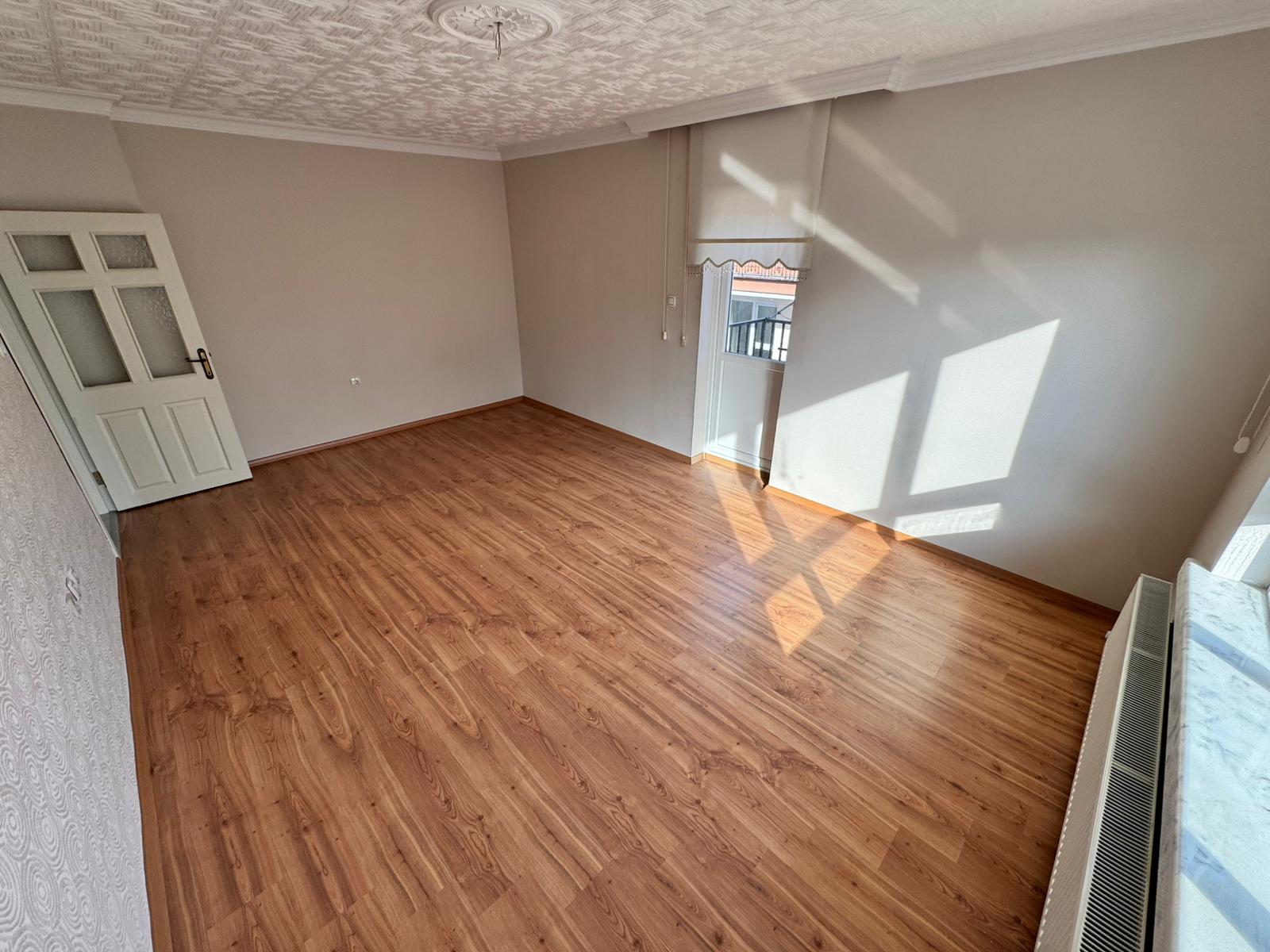 Keçiören Satılık 3+1 3. Kat Daire | Asansörlü Ön Cephe Full Yapılı Fırsat