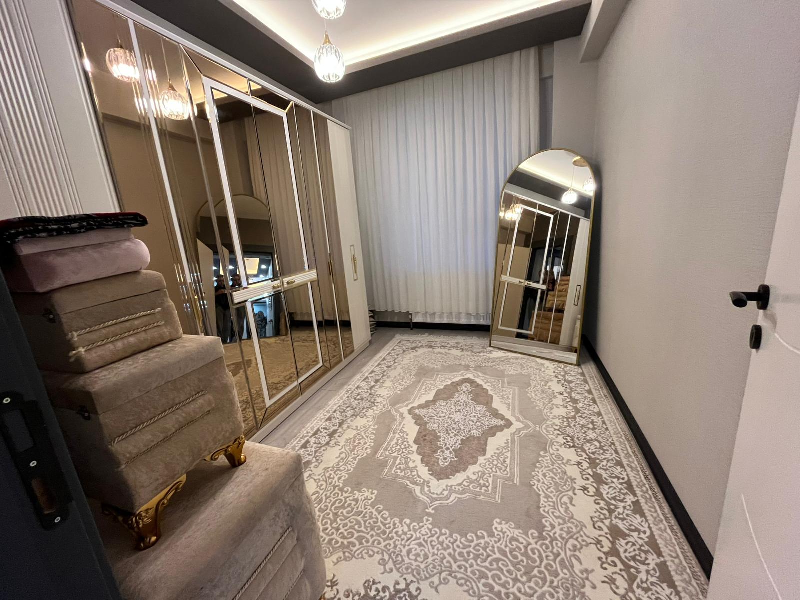 Keçiören Atapark Mahallesi Satılık 3+1 130 m² Daire | Yeni Bina Çift Balkon Otoparklı Manzaralı