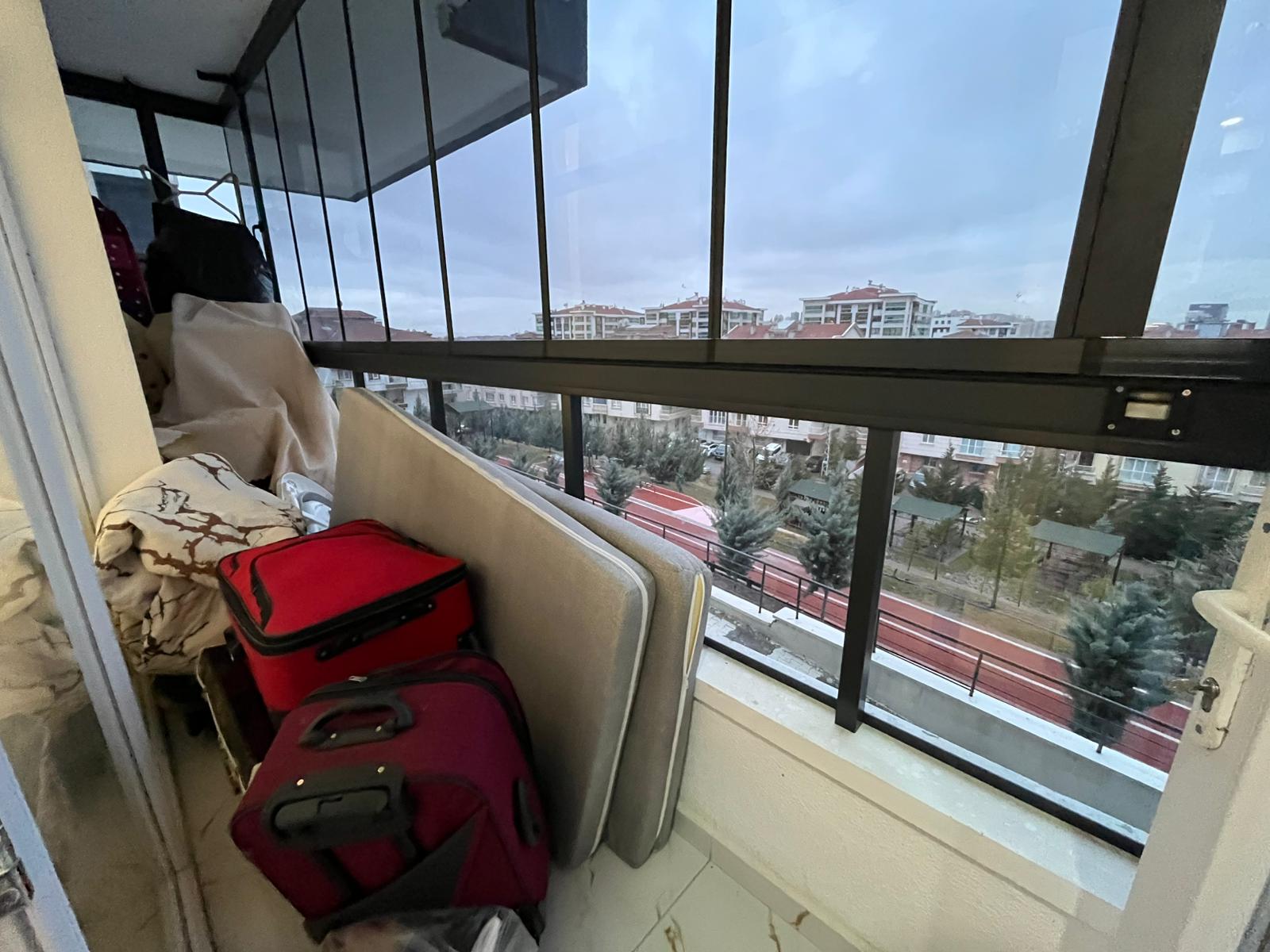 Keçiören Atapark Mahallesi Satılık 3+1 130 m² Daire | Yeni Bina Çift Balkon Otoparklı Manzaralı