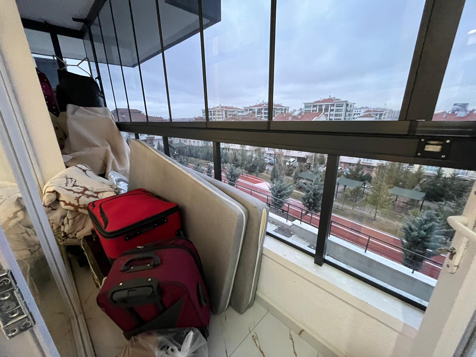 Keçiören Atapark Mahallesi Satılık 3+1 130 m² Daire | Yeni Bina Çift Balkon Otoparklı Manzaralı