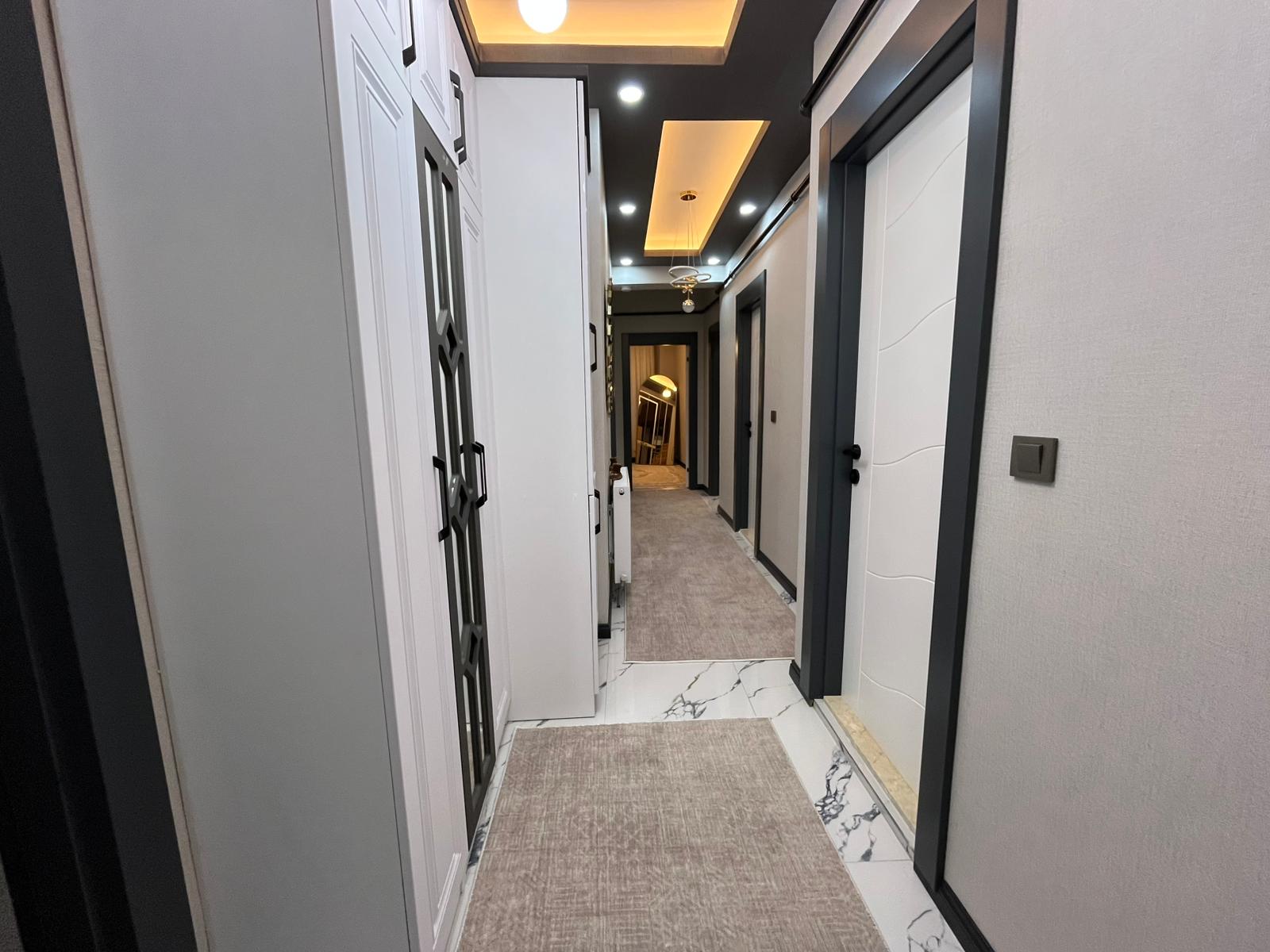 Keçiören Atapark Mahallesi Satılık 3+1 130 m² Daire | Yeni Bina Çift Balkon Otoparklı Manzaralı