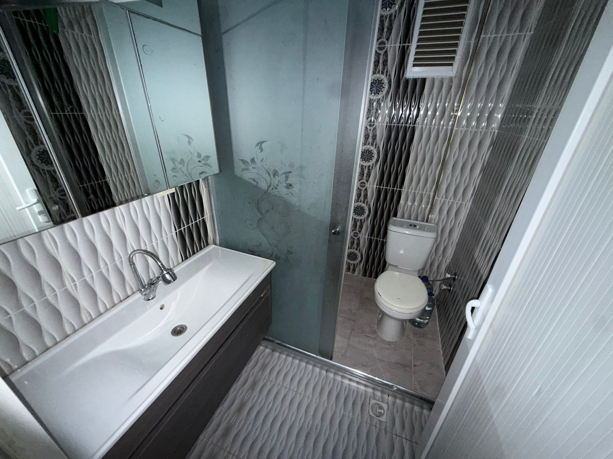 Keçiören Yükseltepe Mahallesi Satılık 4+1 155 m² Daire | Kot 2 Açık Cepheli Geniş Fırsat