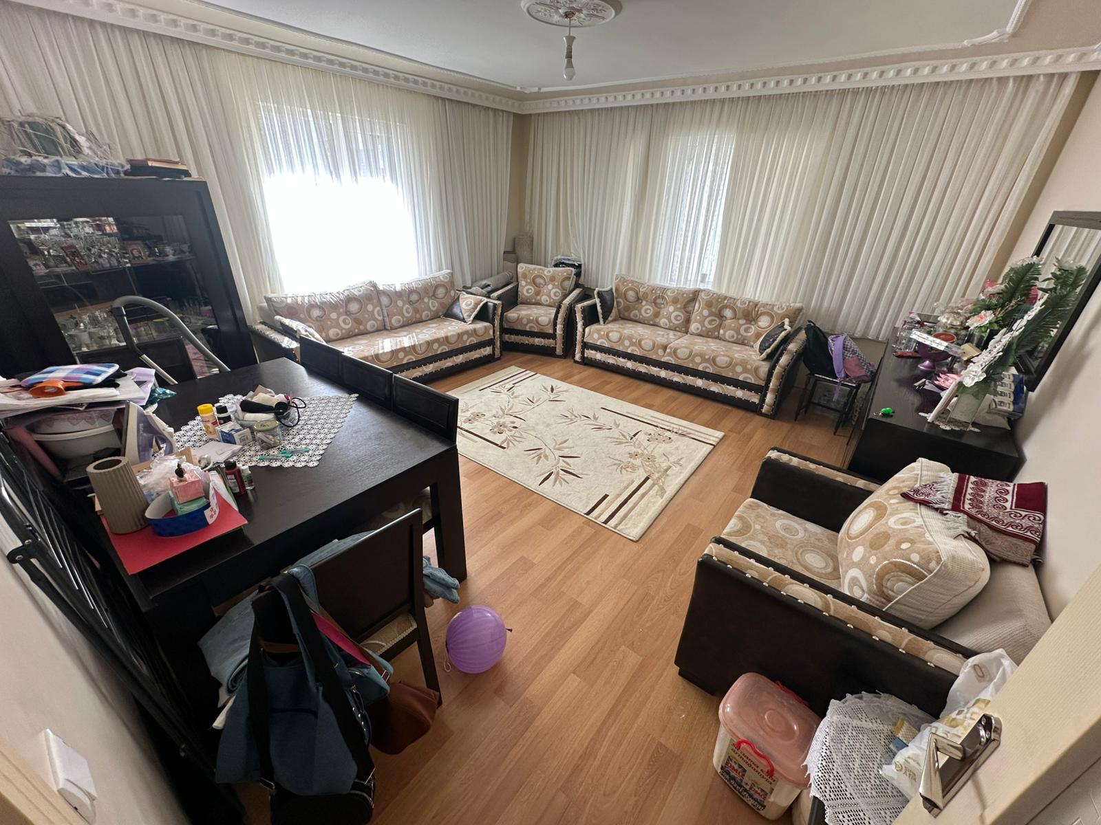 Keçiören Karakaya Mahallesi Satılık 4+1 Daire | Asansörlü Ara Kat Çift Banyolu Çift Teras Balkonlu