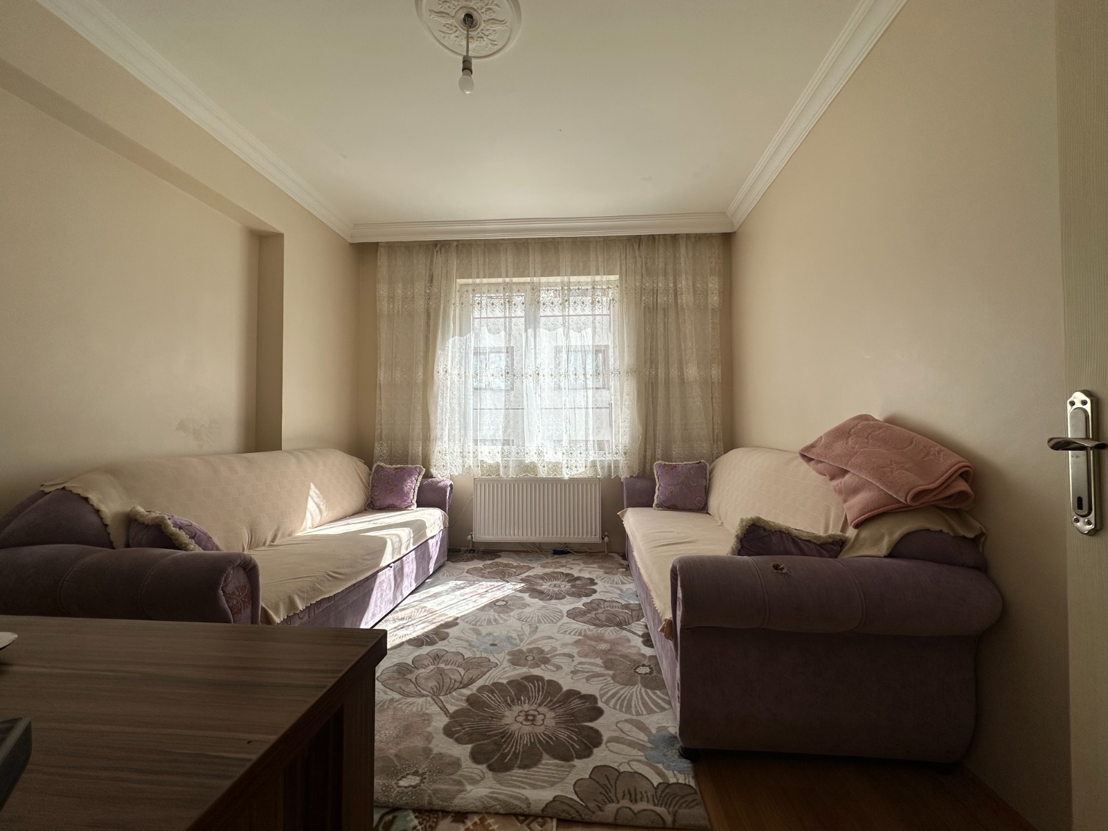 Keçiören Karakaya Mahallesi Satılık 4+1 Daire | Asansörlü Ara Kat Çift Banyolu Çift Teras Balkonlu