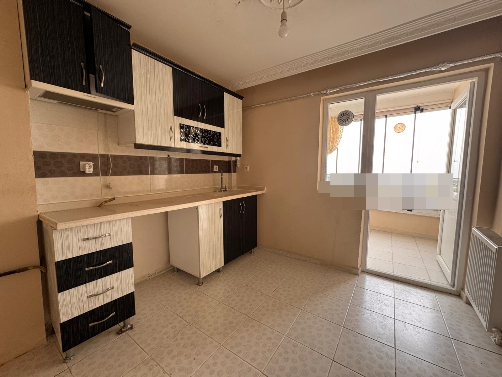 Keçiören Satılık 3+1 1. Kat Daire | Asansörlü Manzaralı Çift Teras Balkonlu Fırsat