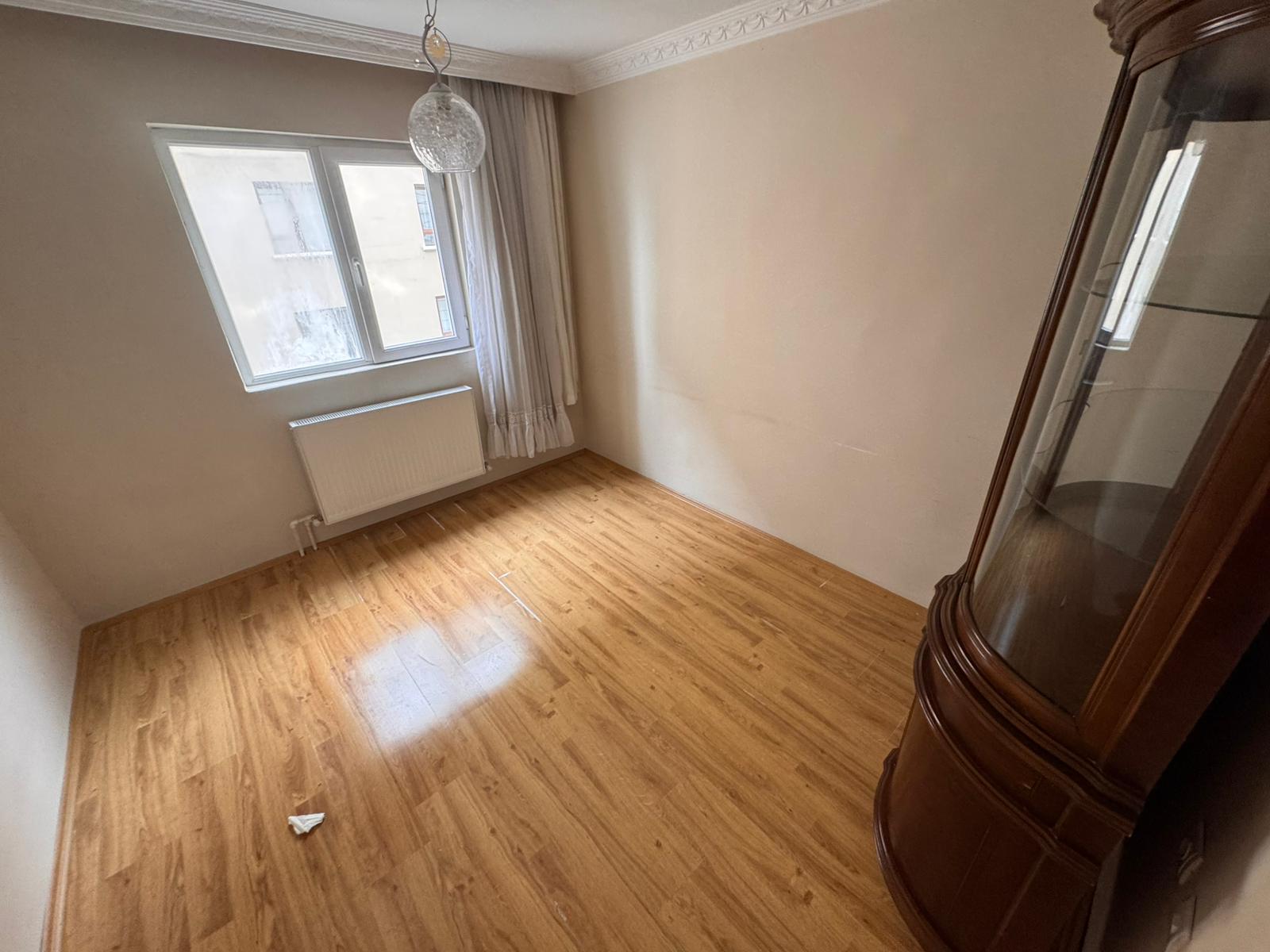 Keçiören Satılık 3+1 1. Kat Daire | Asansörlü Manzaralı Çift Teras Balkonlu Fırsat